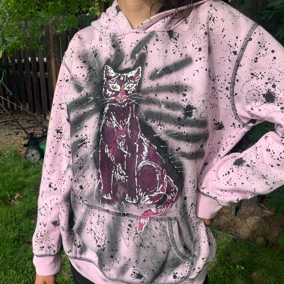 Pink Cat Graphic Sweatshirt - Picture 2 of 2